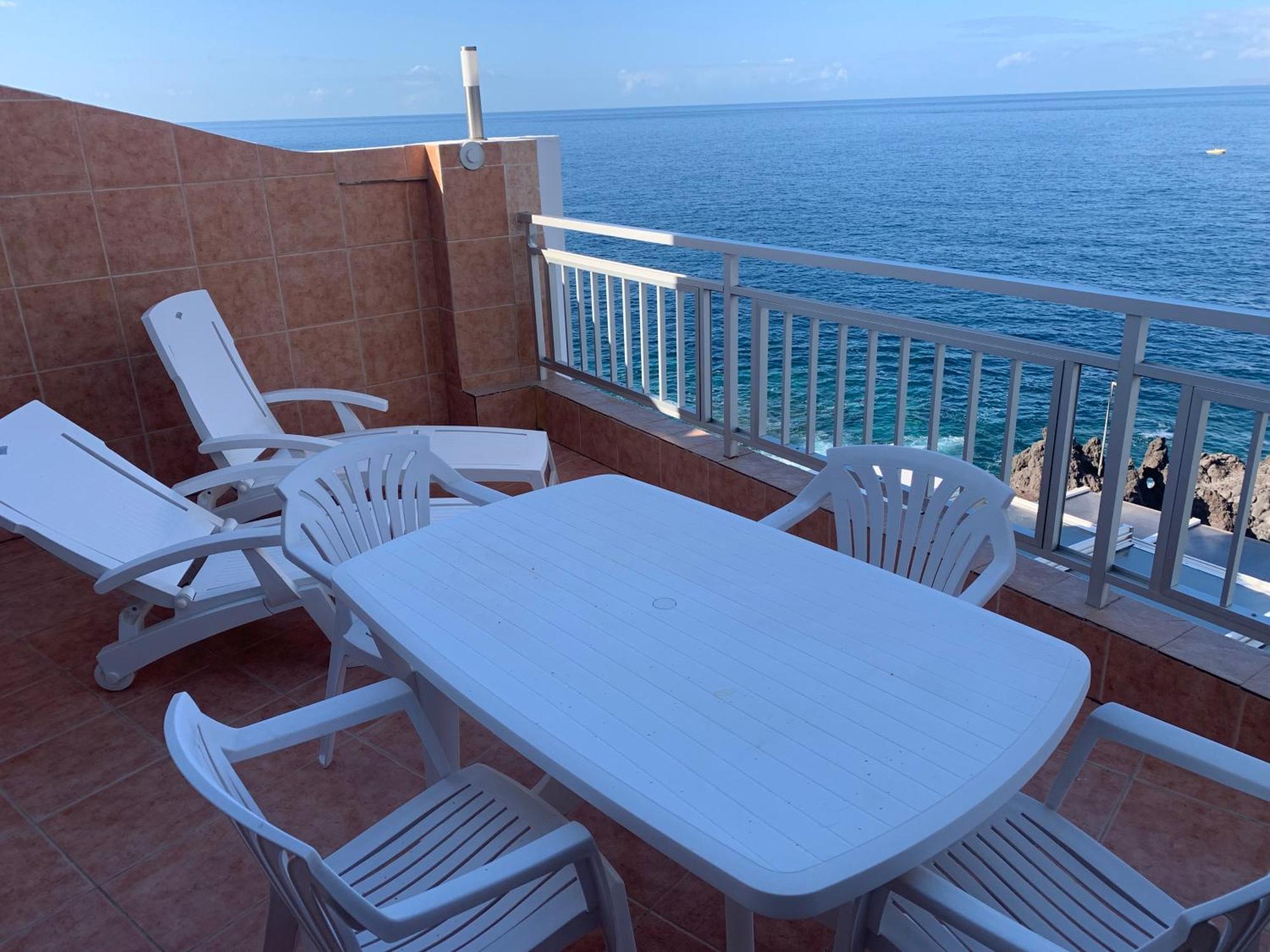 Vivienda Vacacional Con Vistas A La Gomera Y La Palma Puerto de Santiago  Exterior photo